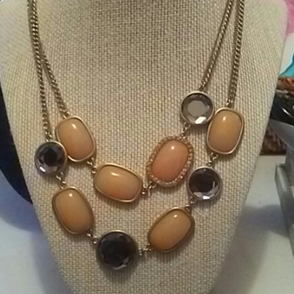 KENNETH COLE NECKLACE